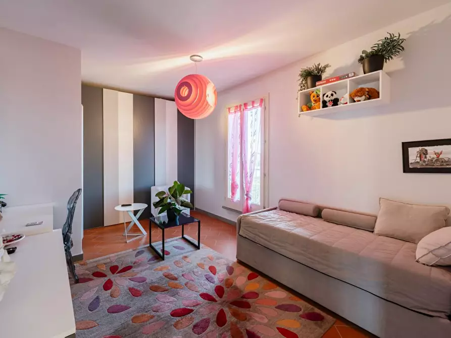 Immagine 26 di Casa indipendente in vendita  a Pontedera