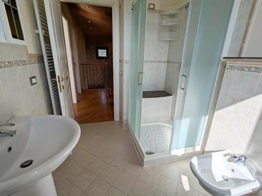 Immagine 15 di Casa indipendente in vendita  a San Giuliano Terme