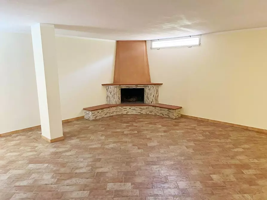 Immagine 17 di Casa indipendente in vendita  a San Giuliano Terme