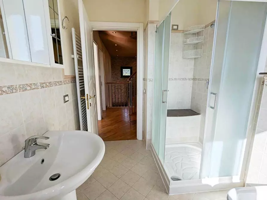 Immagine 19 di Casa indipendente in vendita  a San Giuliano Terme