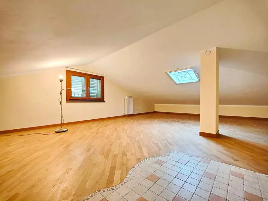 Immagine 27 di Casa indipendente in vendita  a San Giuliano Terme