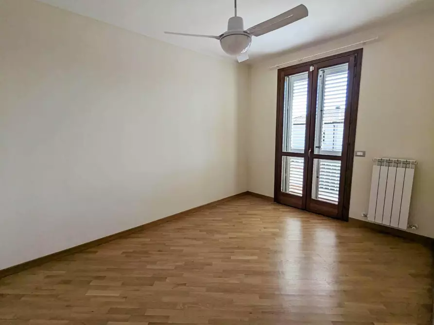 Immagine 12 di Casa indipendente in vendita  a San Giuliano Terme