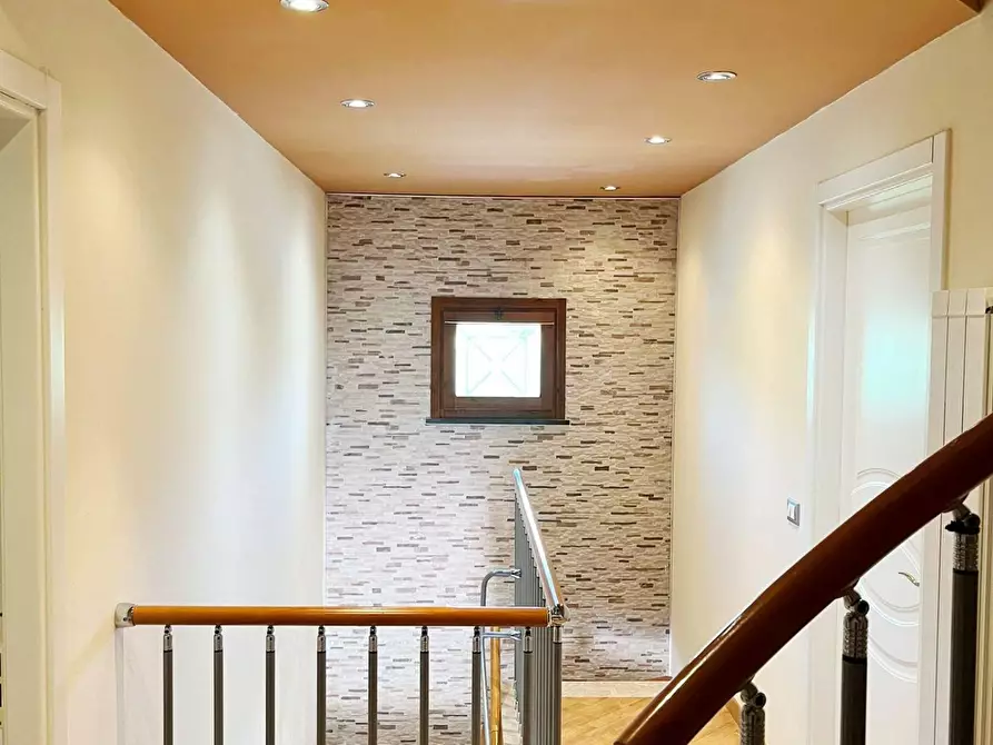 Immagine 5 di Casa indipendente in vendita  a San Giuliano Terme