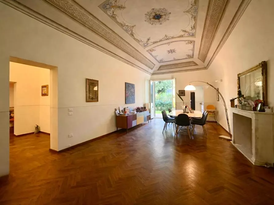 Immagine 16 di Appartamento in vendita  a Pisa