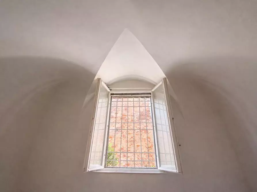 Immagine 31 di Appartamento in vendita  a Pisa