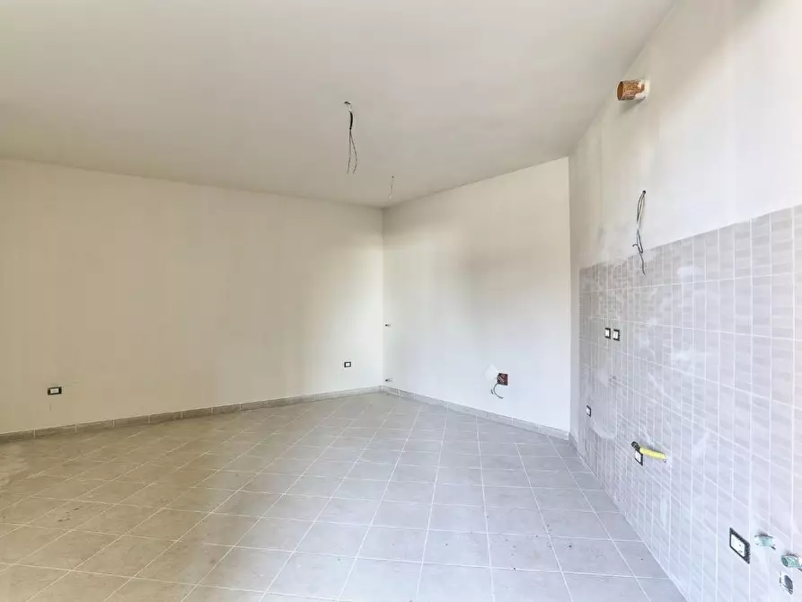 Immagine 5 di Appartamento in vendita  a Rosignano Marittimo