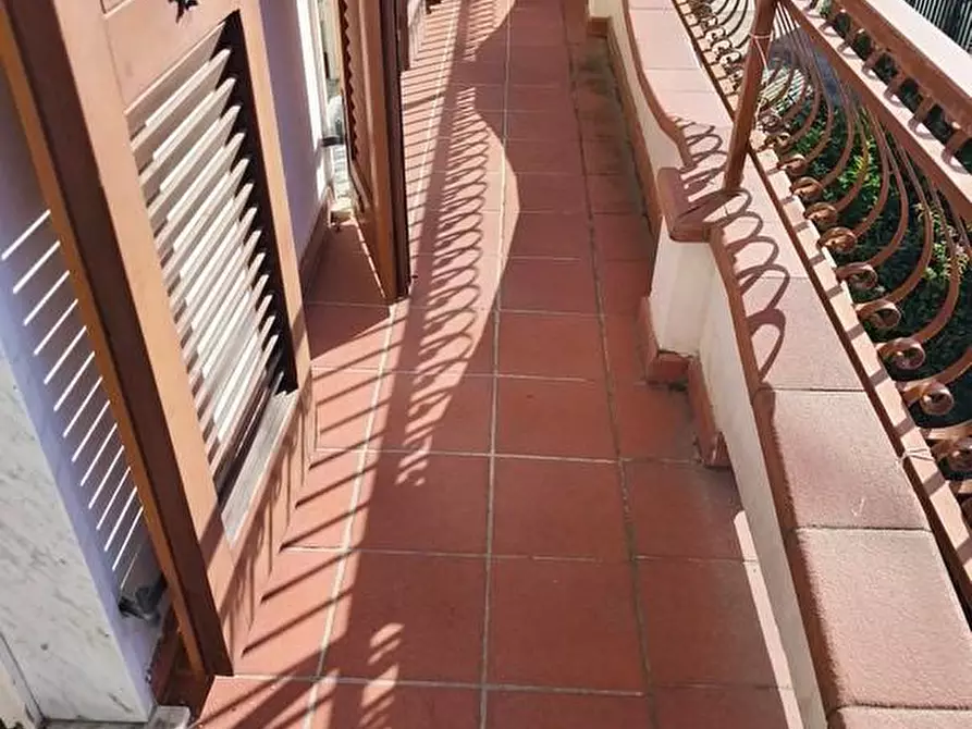 Immagine 17 di Casa semindipendente in vendita  a Carrara