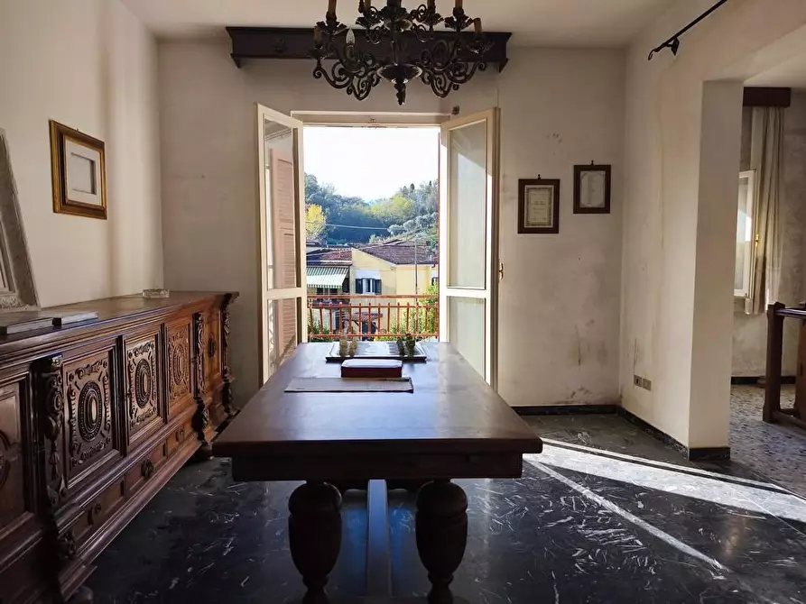 Immagine 1 di Casa semindipendente in vendita  a Carrara