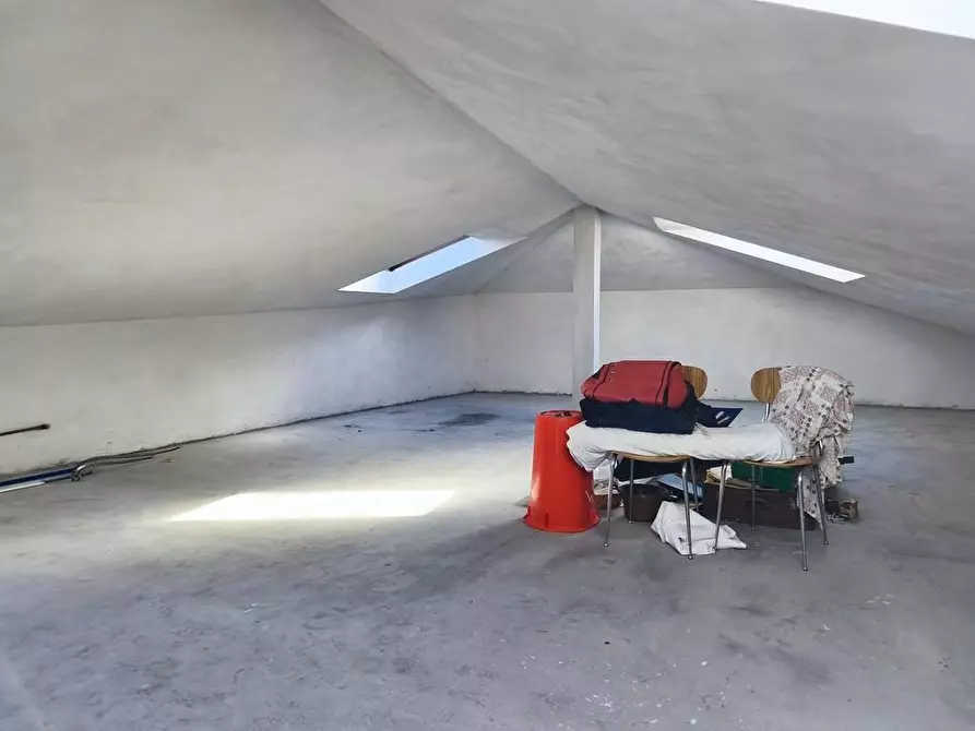 Immagine 16 di Casa semindipendente in vendita  a Carrara