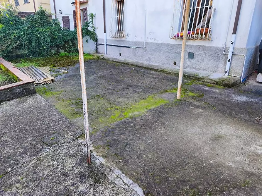 Immagine 18 di Casa semindipendente in vendita  a Carrara