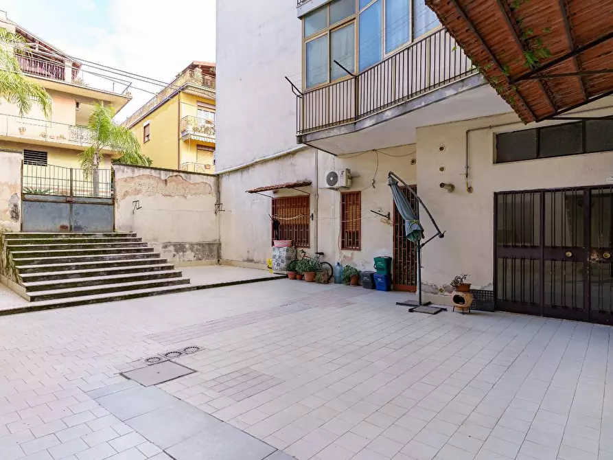 Immagine 20 di Appartamento in vendita  a Gravina Di Catania