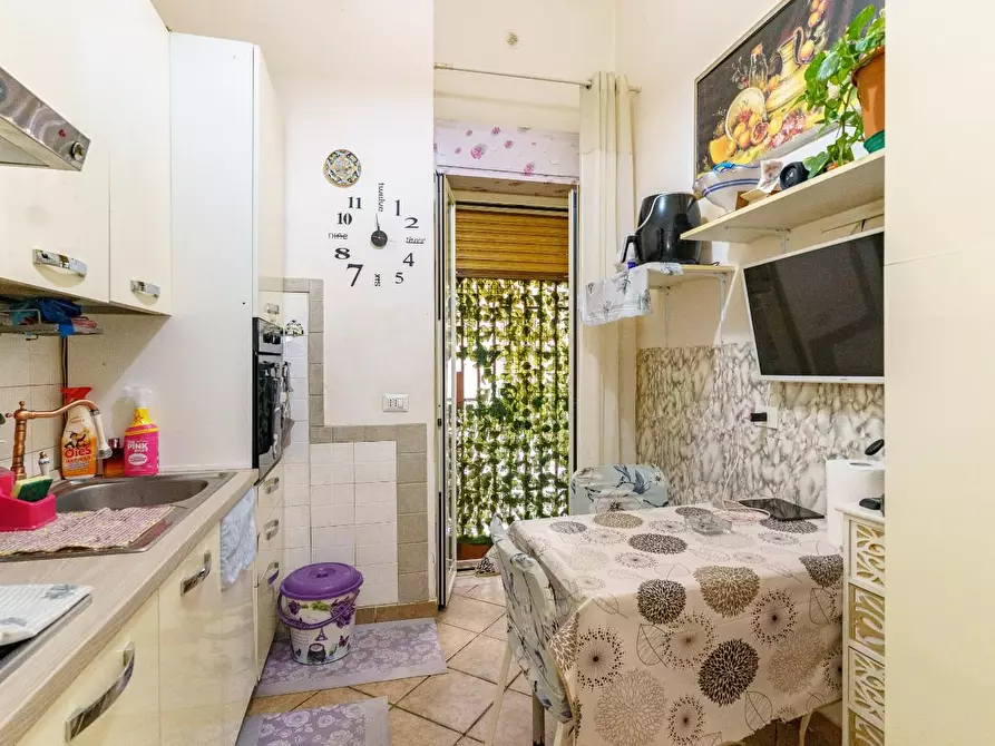 Immagine 10 di Appartamento in vendita  a Gravina Di Catania