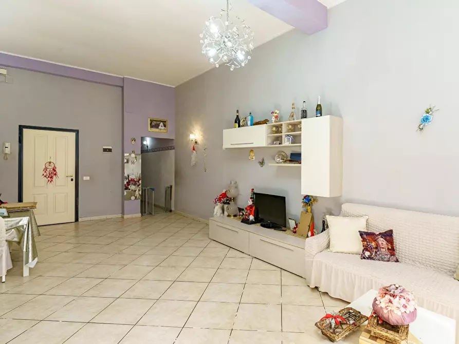 Immagine 5 di Appartamento in vendita  a Gravina Di Catania