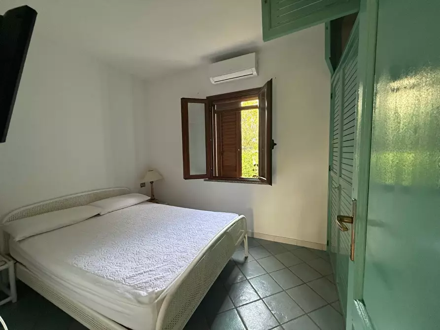 Immagine 5 di Appartamento in vendita  a San Teodoro