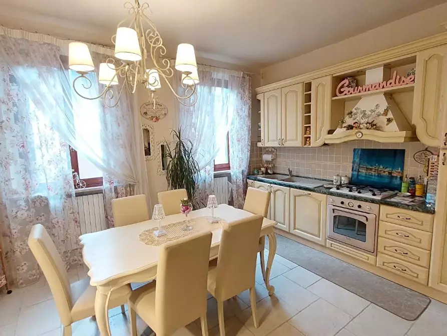 Immagine 1 di Appartamento in vendita  a Montopoli In Val D'arno