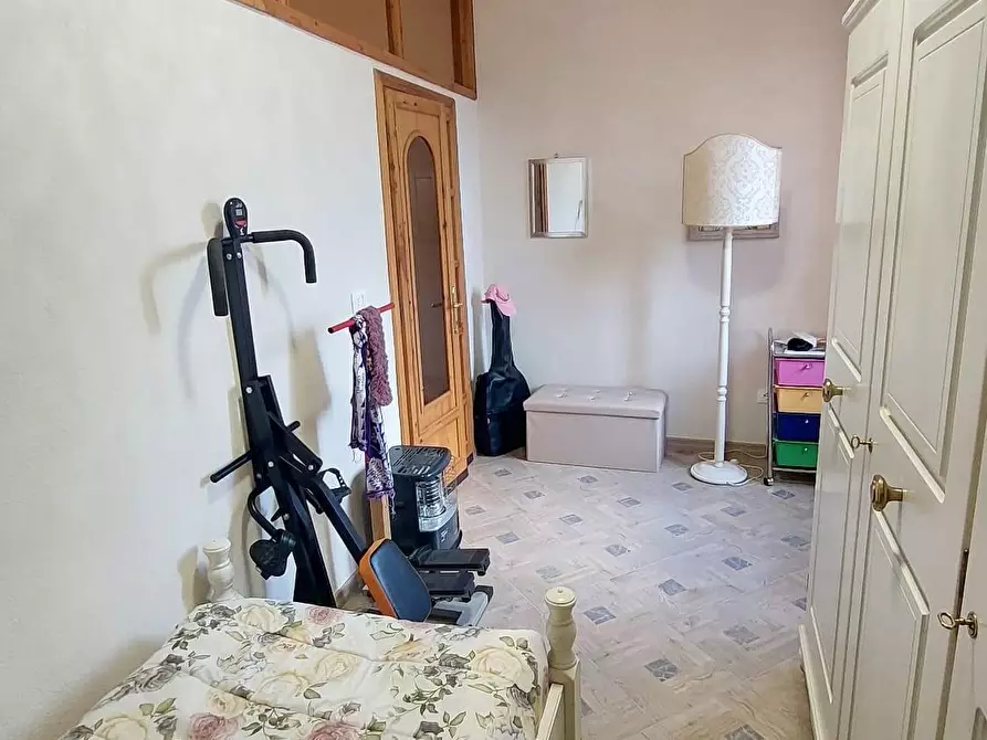 Immagine 18 di Appartamento in vendita  a Montopoli In Val D'arno