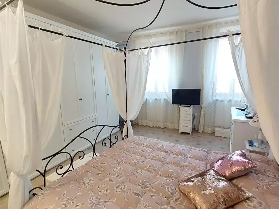 Immagine 12 di Appartamento in vendita  a Montopoli In Val D'arno