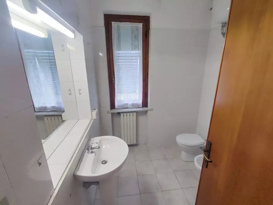 Immagine 9 di Appartamento in vendita  a Peccioli