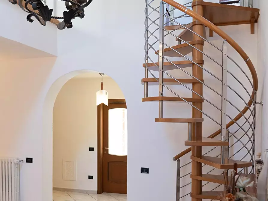 Immagine 12 di Villa in vendita  a Santa Luce