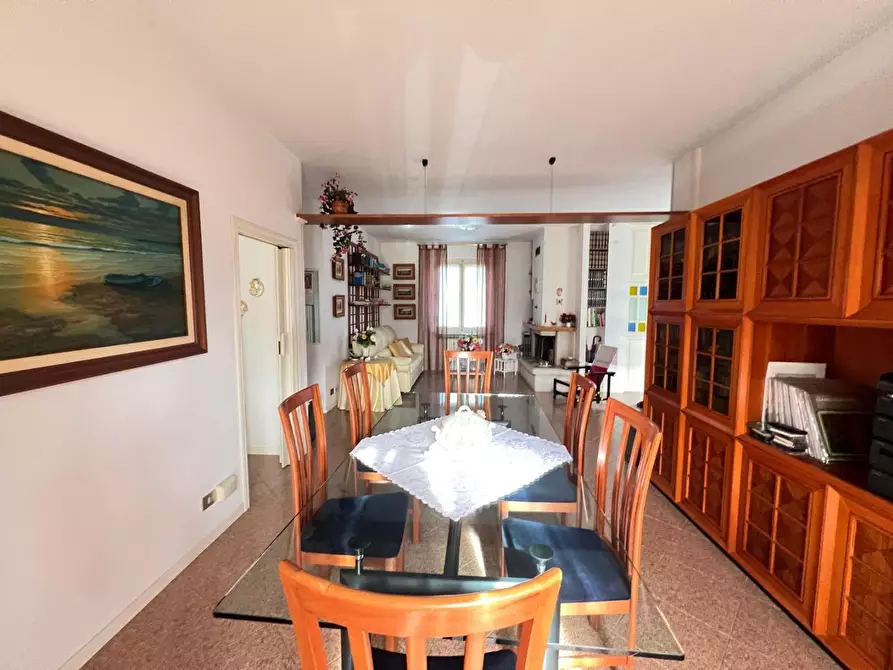 Immagine 42 di Villa in vendita  a Colle Di Val D'elsa