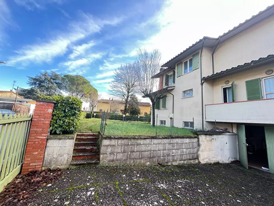 Immagine 4 di Villa in vendita  a Colle Di Val D'elsa