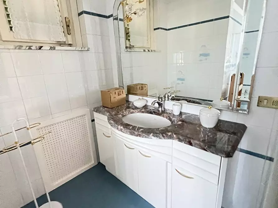 Immagine 74 di Villa in vendita  a Colle Di Val D'elsa