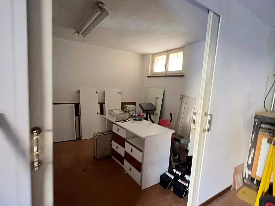 Immagine 21 di Villa in vendita  a Colle Di Val D'elsa