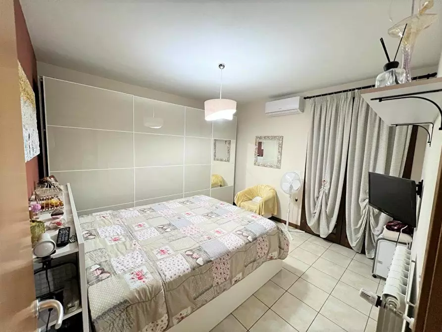 Immagine 19 di Appartamento in vendita  a Montelupo Fiorentino