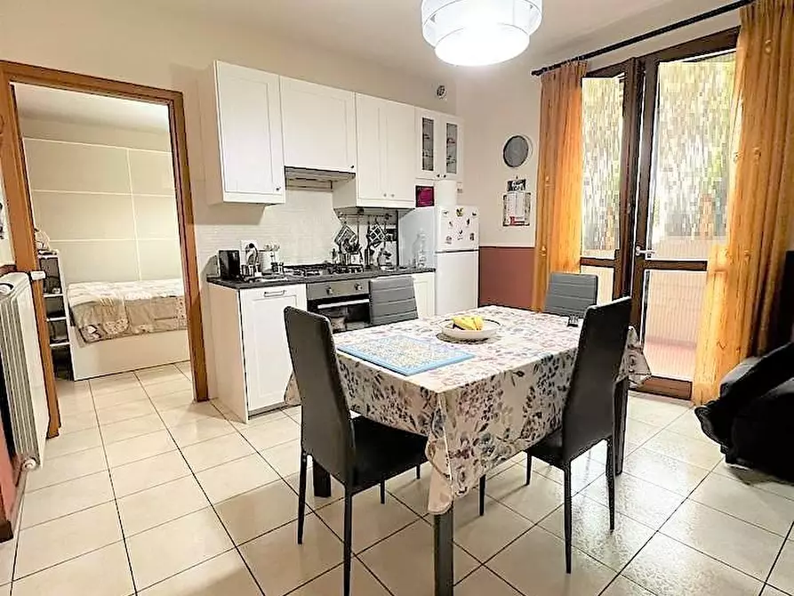 Immagine 12 di Appartamento in vendita  a Montelupo Fiorentino