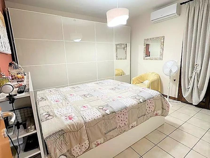 Immagine 21 di Appartamento in vendita  a Montelupo Fiorentino