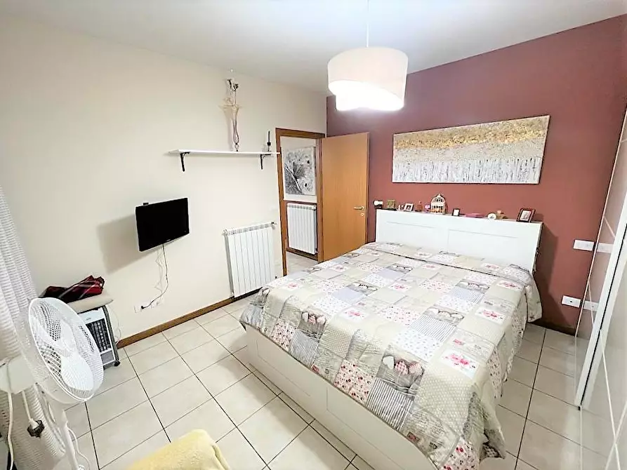 Immagine 22 di Appartamento in vendita  a Montelupo Fiorentino