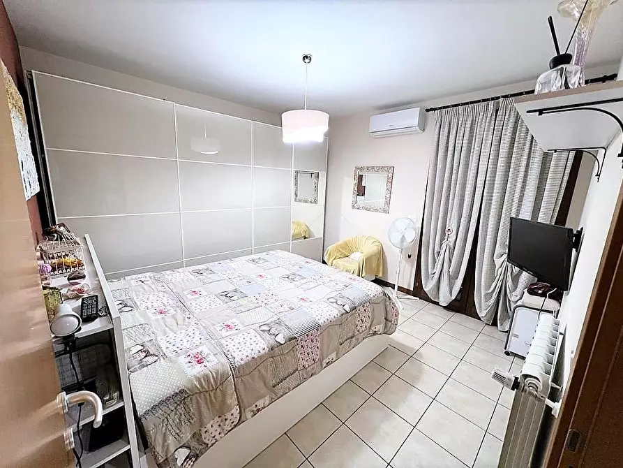 Immagine 20 di Appartamento in vendita  a Montelupo Fiorentino