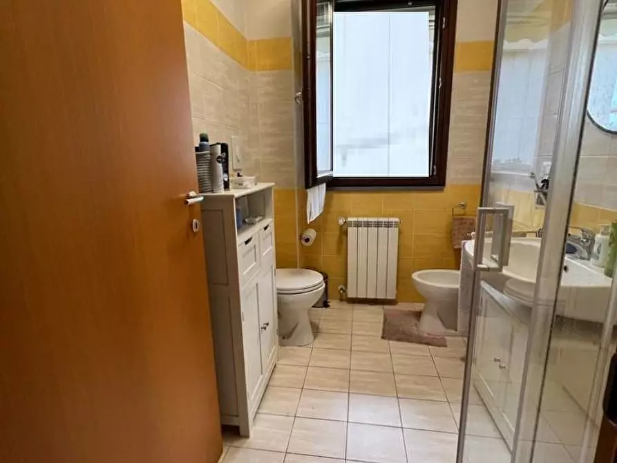 Immagine 17 di Appartamento in vendita  a Montelupo Fiorentino