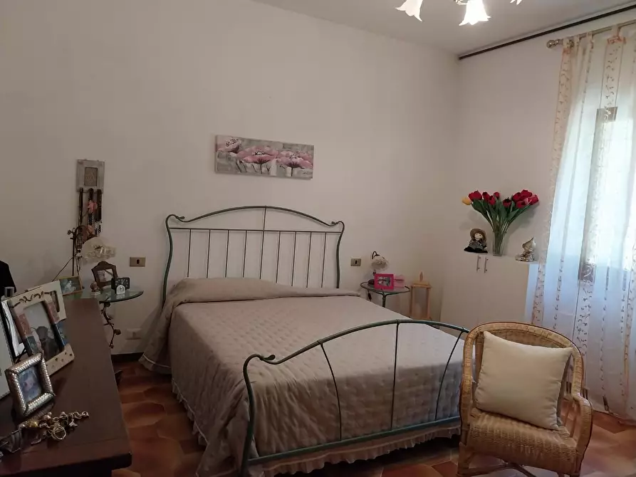 Immagine 3 di Casa indipendente in vendita  a Semproniano