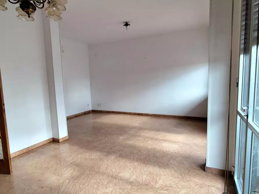 Immagine 2 di Appartamento in vendita  a Pisa