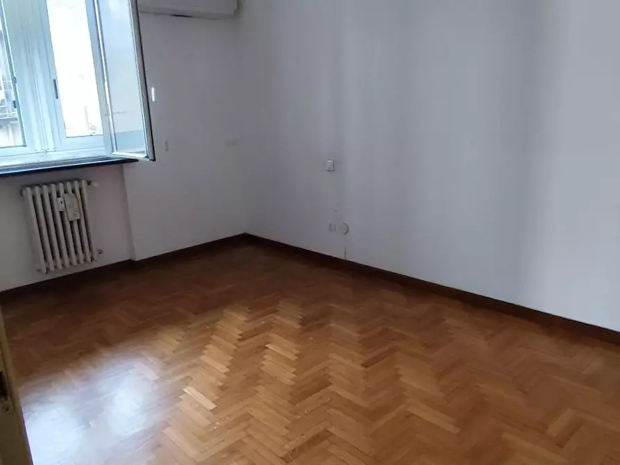 Immagine 15 di Appartamento in vendita  a Pisa