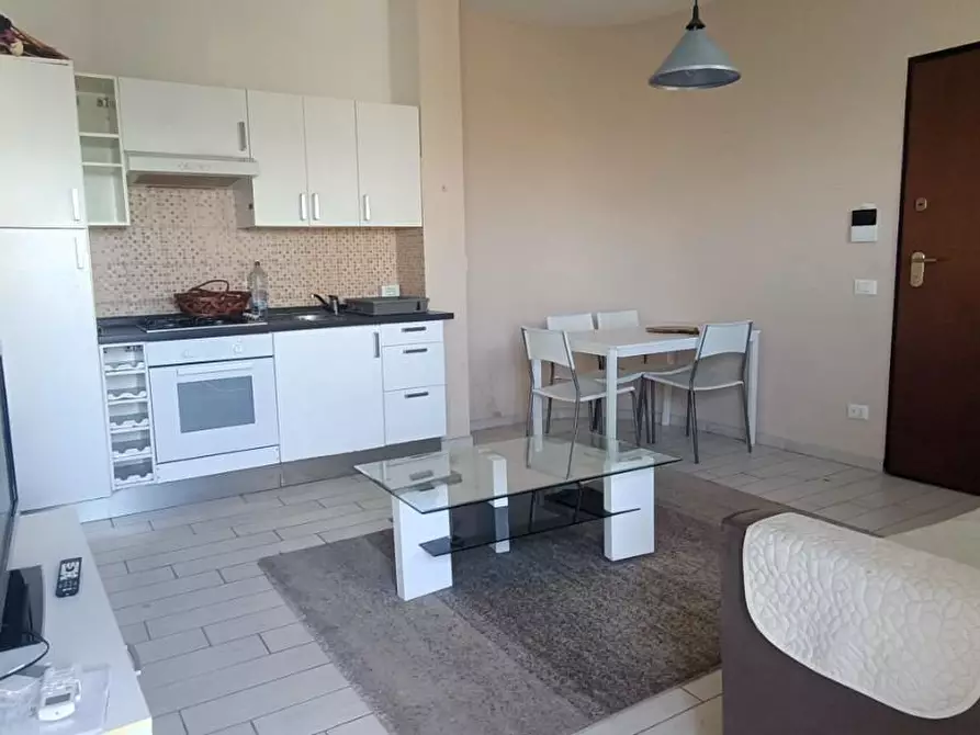 Immagine 4 di Mansarda in vendita  a Pontedera