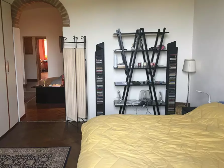 Immagine 17 di Appartamento in vendita  a Siena