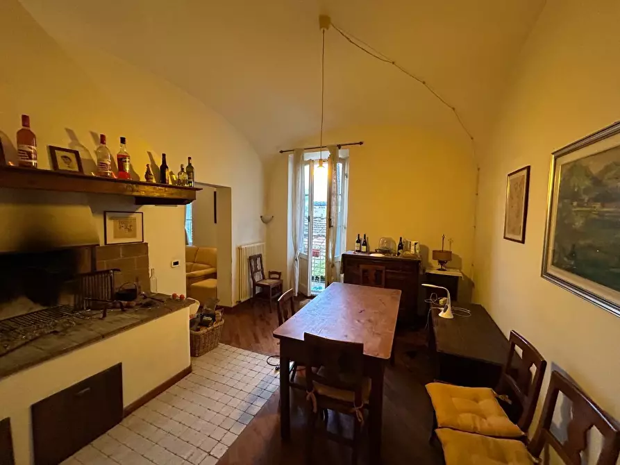 Immagine 12 di Appartamento in vendita  a Siena