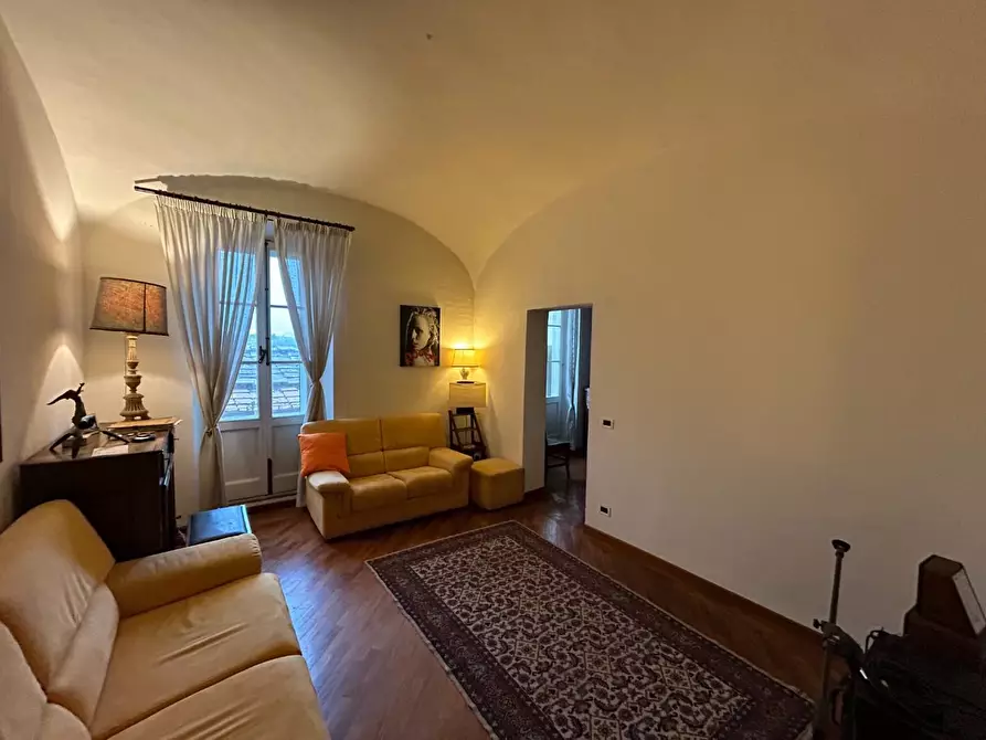 Immagine 3 di Appartamento in vendita  a Siena