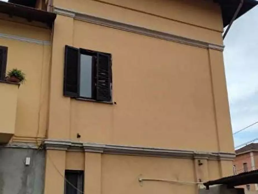 Immagine 2 di Appartamento in vendita  a Legnano