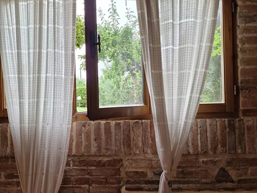 Immagine 30 di Casa colonica in vendita  a Siena