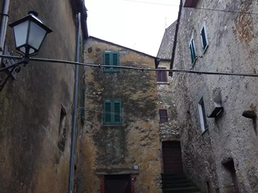 Immagine 4 di Appartamento in vendita  a Semproniano