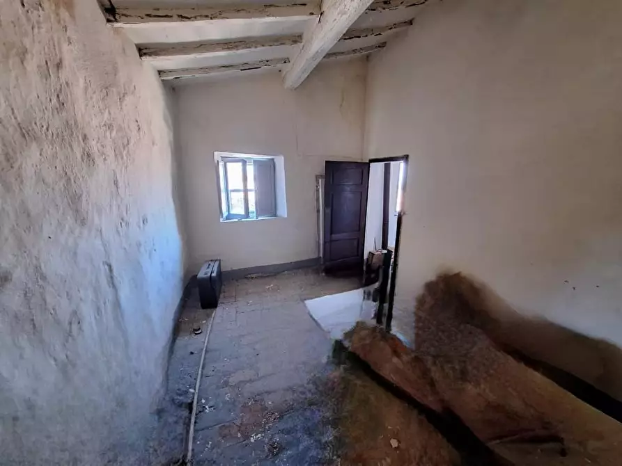 Immagine 7 di Appartamento in vendita  a Semproniano