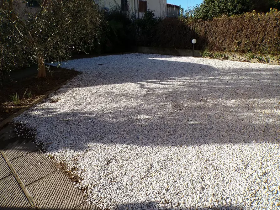 Immagine 2 di Terratetto in vendita  a Cascina