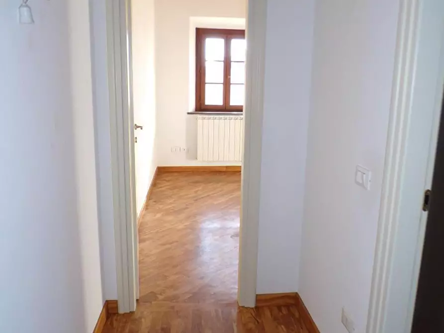 Immagine 23 di Terratetto in vendita  a Cascina