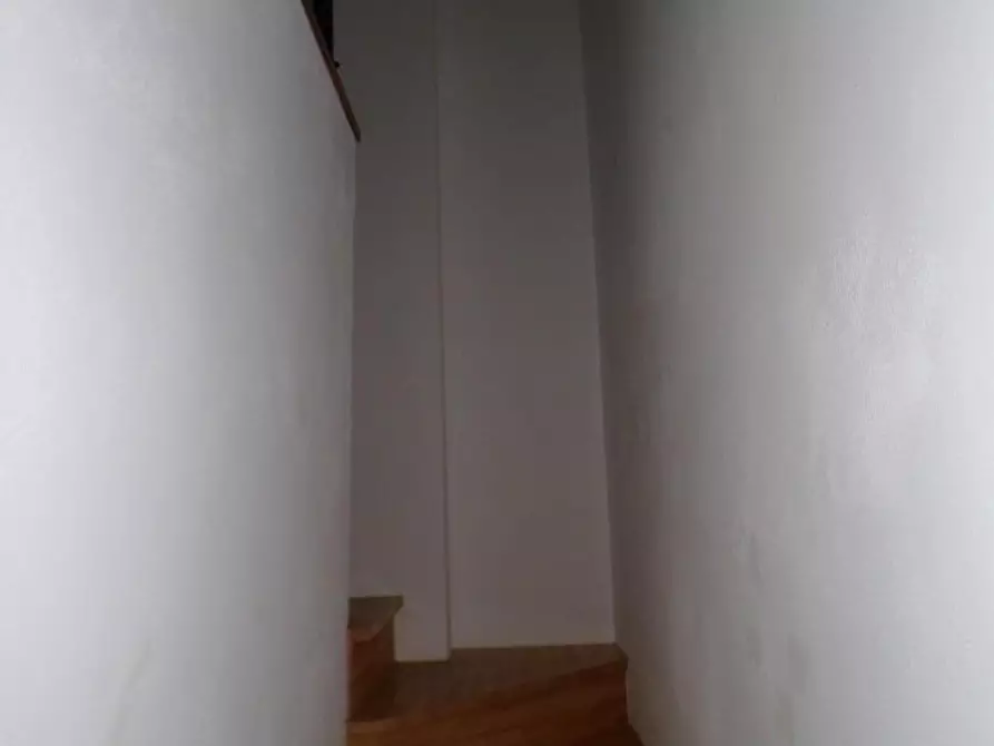 Immagine 29 di Terratetto in vendita  a Cascina