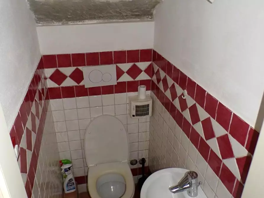 Immagine 10 di Terratetto in vendita  a Cascina