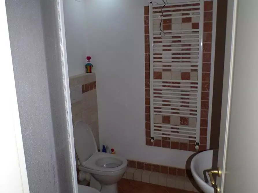 Immagine 20 di Terratetto in vendita  a Cascina