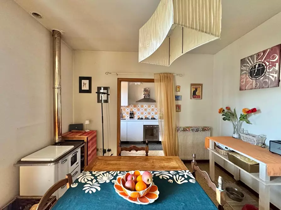 Immagine 8 di Casa bifamiliare in vendita  a Peccioli